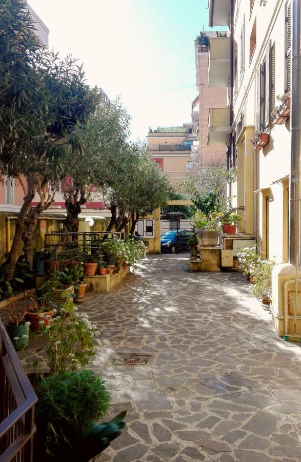 Alfieri Home Holiday Roma Exterior foto